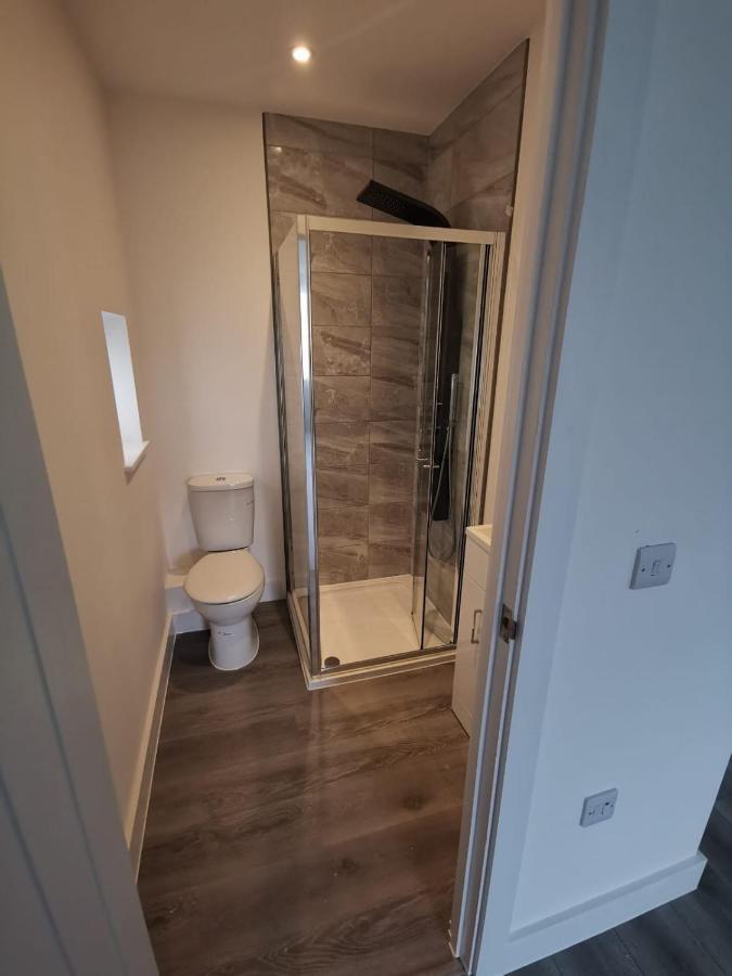 Seafront Suites - Close To Beach, Train Station & Southend Airport Southend-on-Sea Exteriör bild